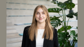 thumbnail of medium Studier International Business Studies an der Uni Paderborn